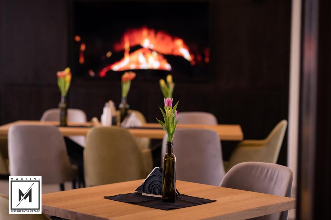Martini Restaurant & Cazare Sebesel Ngoại thất bức ảnh