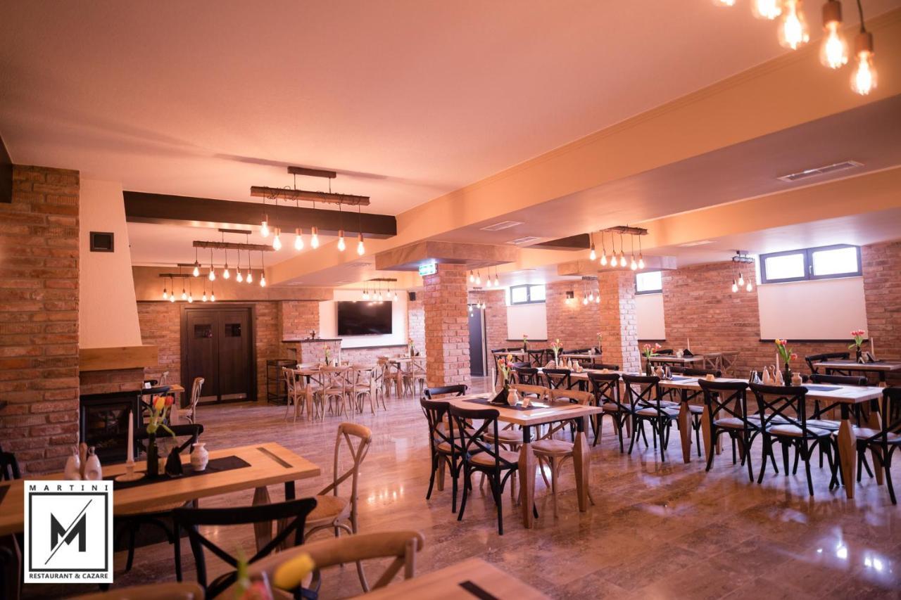 Martini Restaurant & Cazare Sebesel Ngoại thất bức ảnh