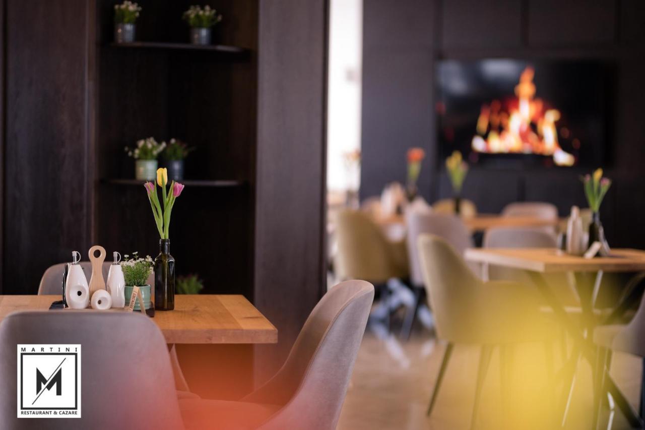 Martini Restaurant & Cazare Sebesel Ngoại thất bức ảnh