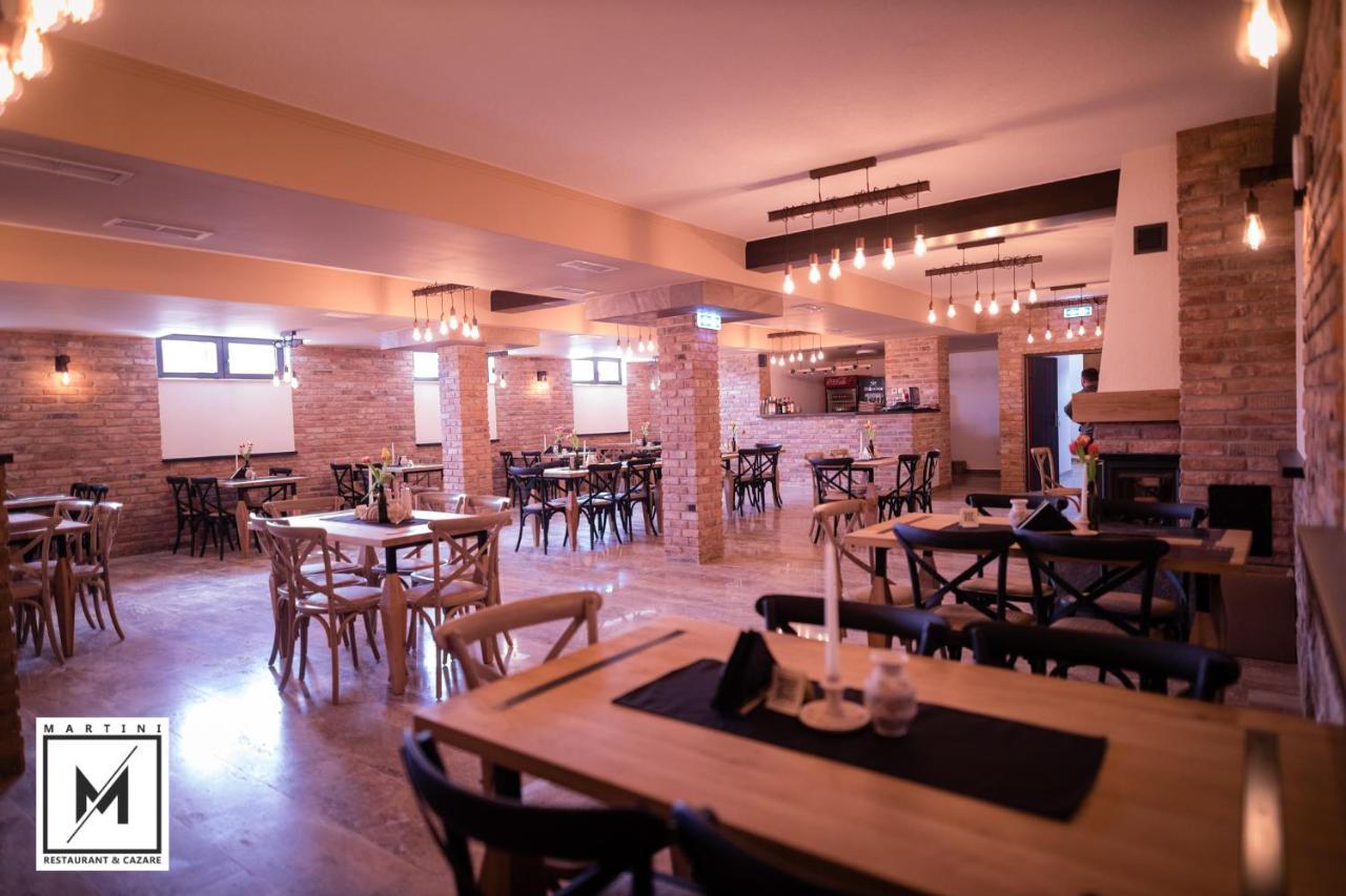 Martini Restaurant & Cazare Sebesel Ngoại thất bức ảnh