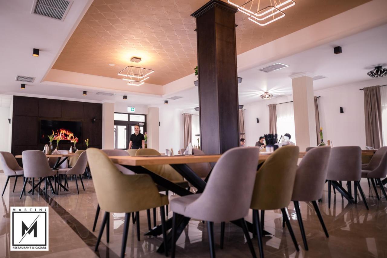 Martini Restaurant & Cazare Sebesel Ngoại thất bức ảnh